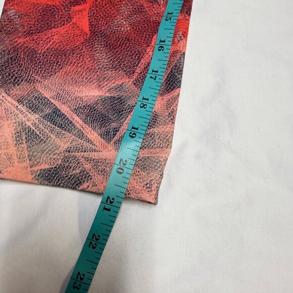 The North Face Women’s M FlashDry Capri Leggings – Navy/Print - Picture 13 of 13